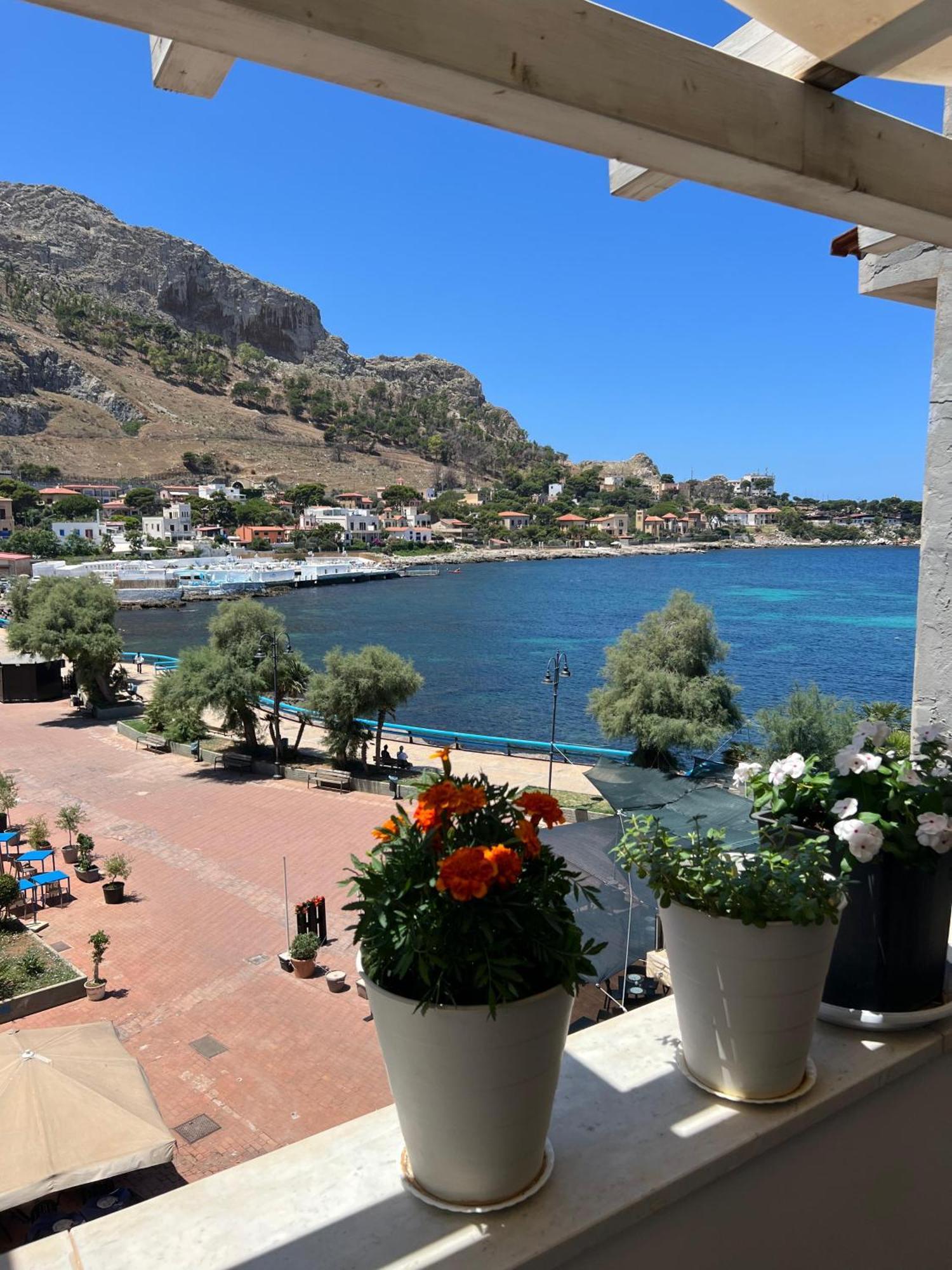 La Piazzetta A Mare Holiday House Сферракавалло Екстер'єр фото
